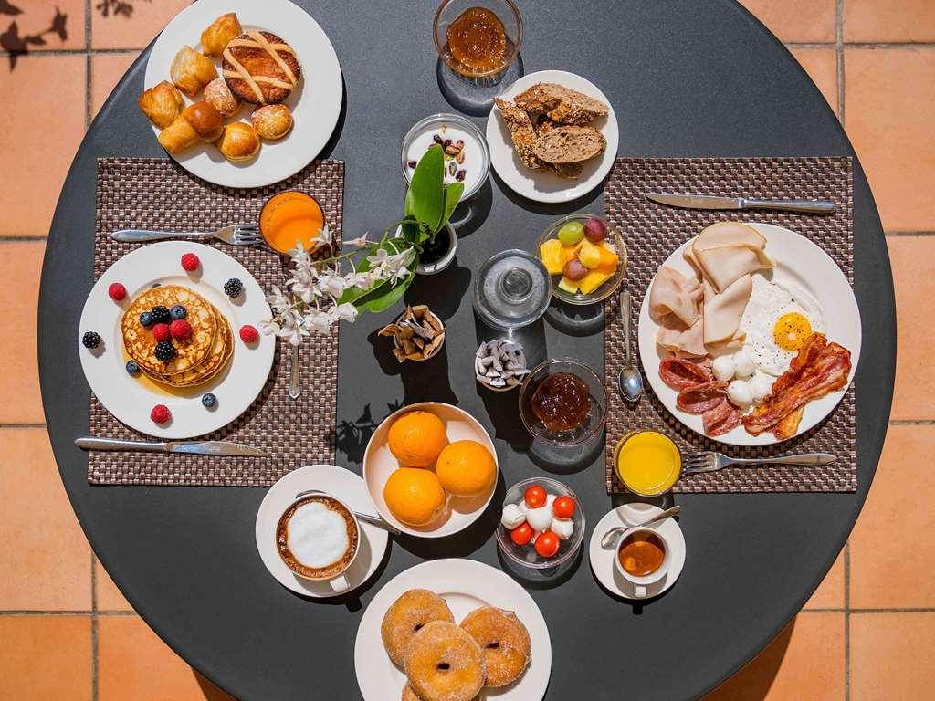 Mercure Centro Angioino Hotel Neapel