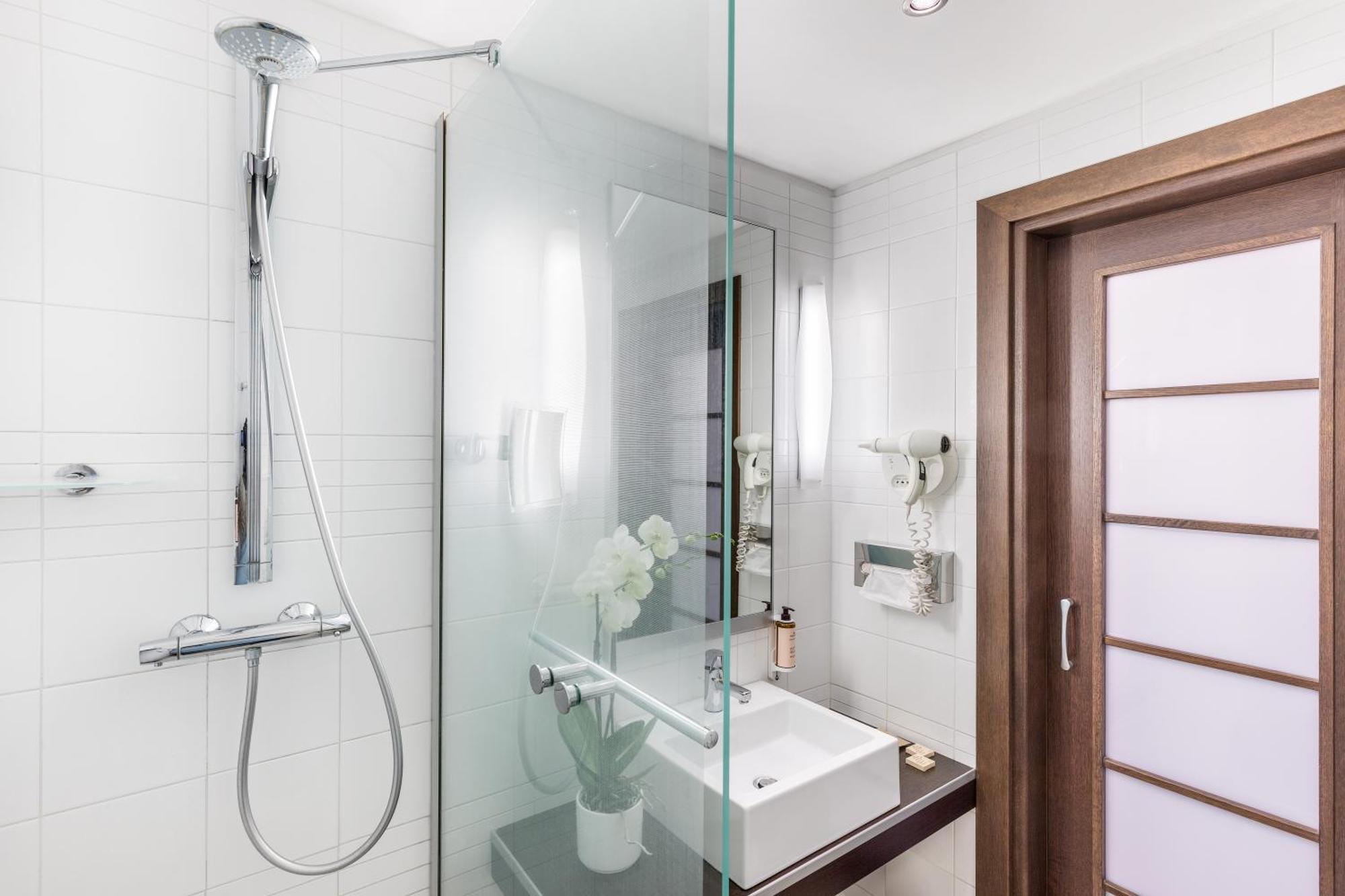 Mercure Centro Angioino 4* Neapel