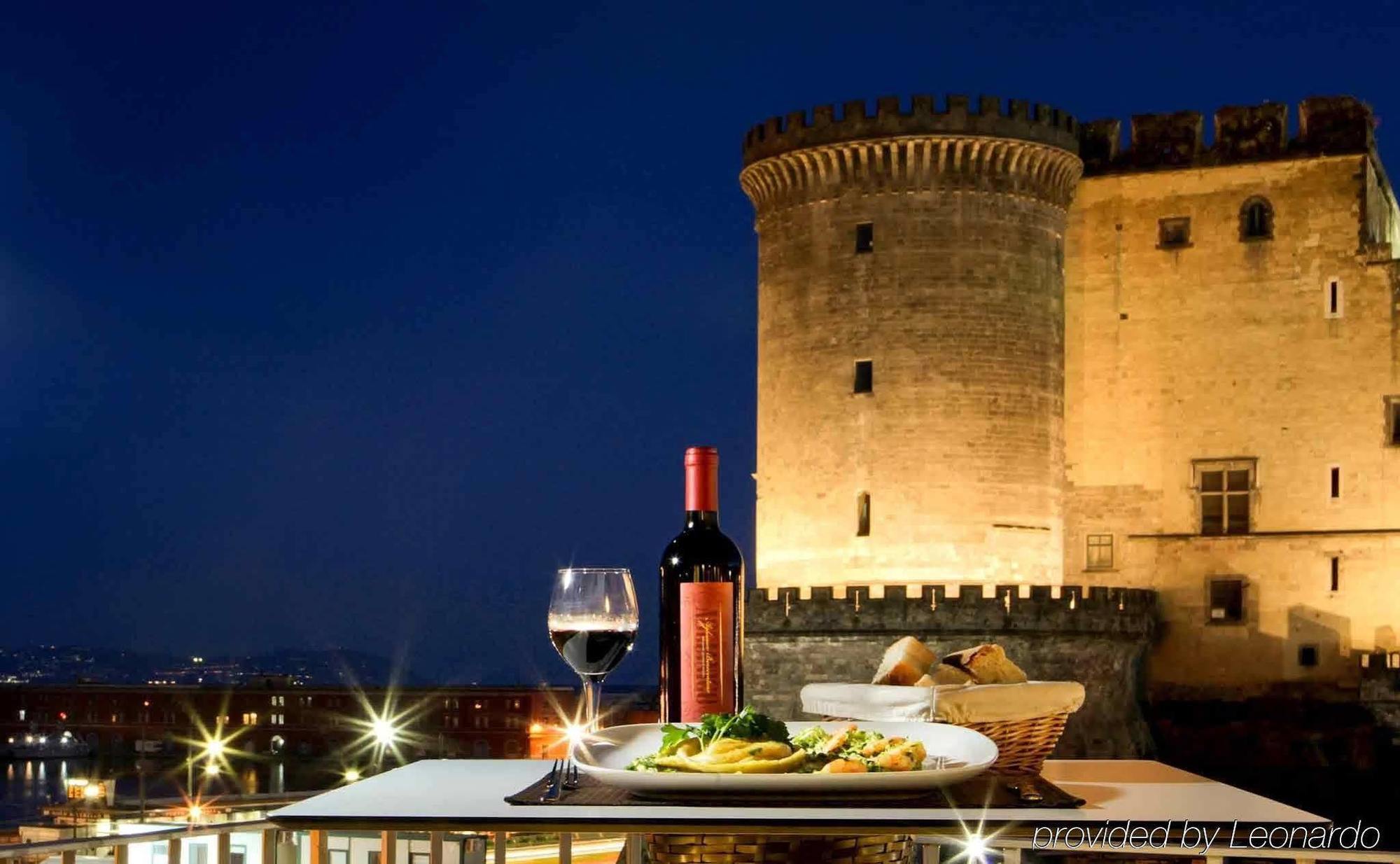 Hotel Mercure Centro Angioino Neapel