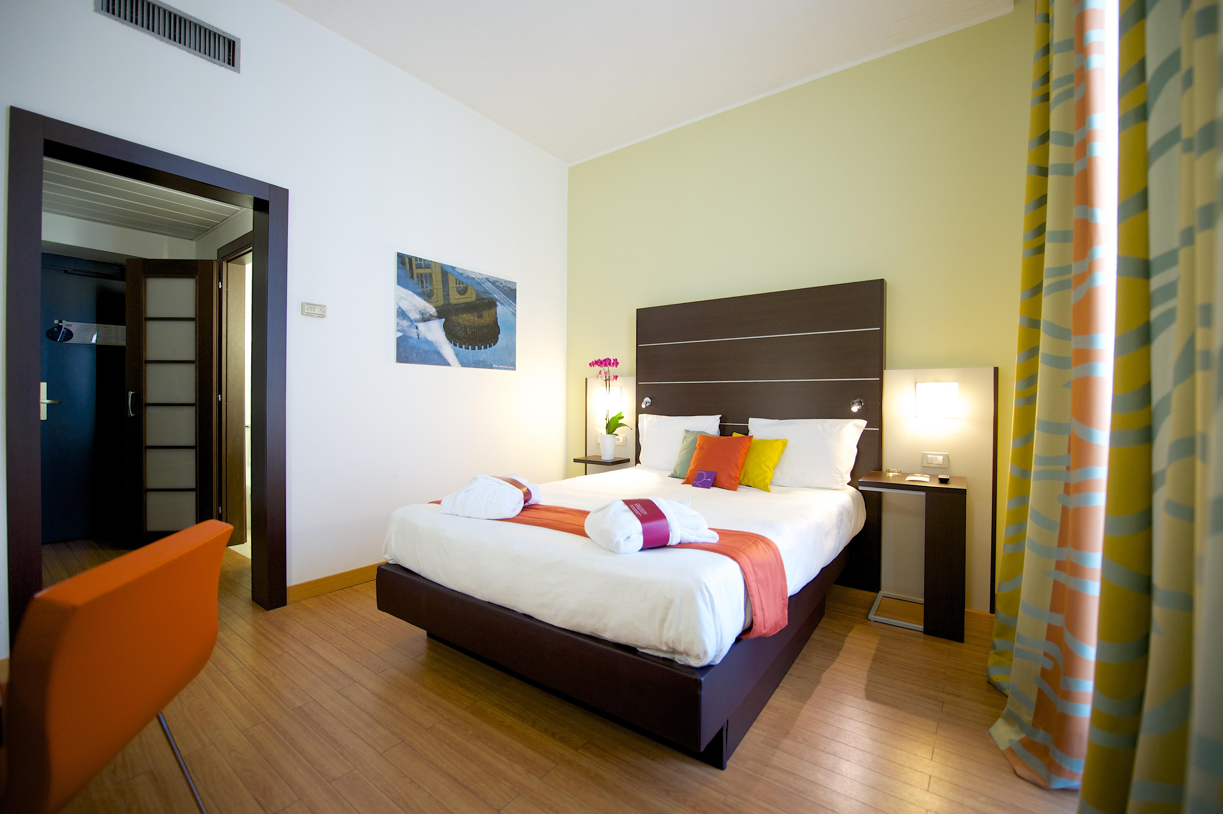 Mercure Centro Angioino 4* Nápoles