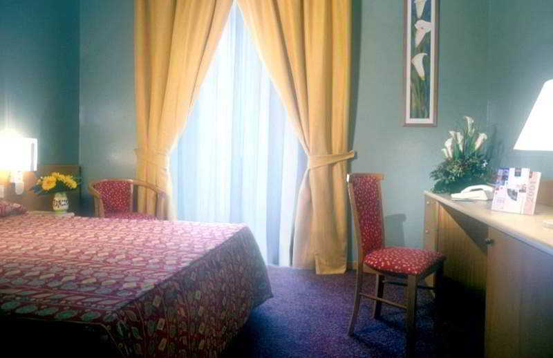 Mercure Centro Angioino Nápoles